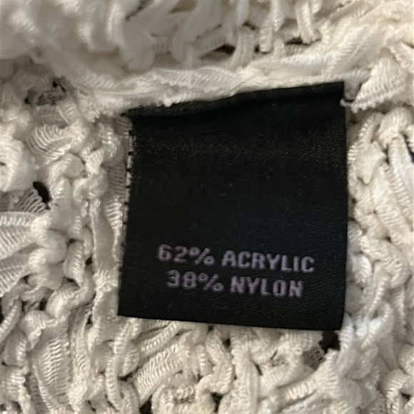 INVESTMENTS | Open Knit Sweater | White | Lg - Picture 8 of 9